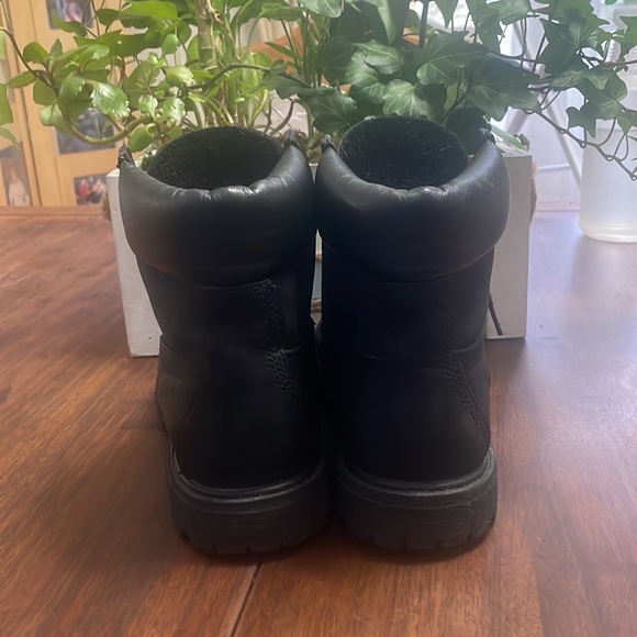 Timberland Winter Boots - Picture 7 of 11